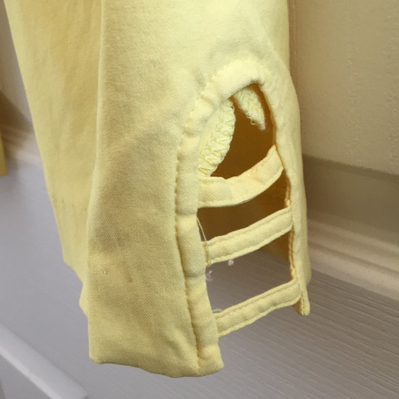 FINAL MARKDOWN Ladies’ Courtenay Capris (10P) - Picture 5 of 8